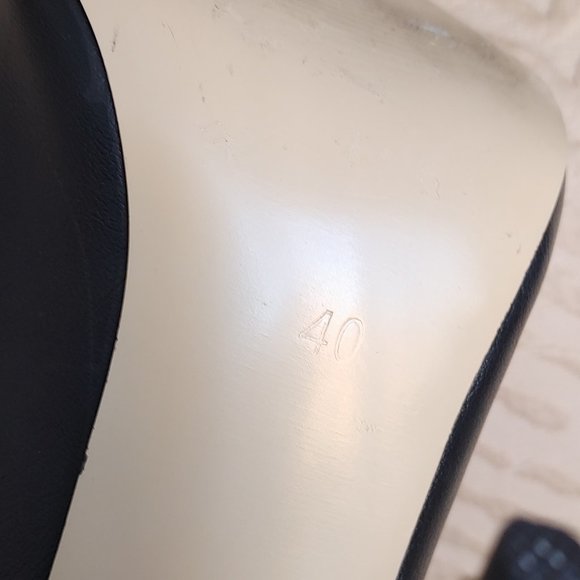 Black stretchy Thigh High stiletto boots - Picture 9 of 12